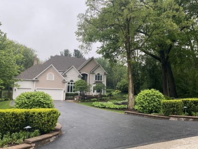 This really well maintained two story home on the first hole at on Bull Valley Golf Club in Illinois - for sale on GolfHomes.com, golf home, golf lot