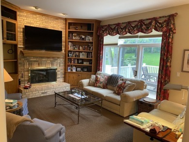 This really well maintained two story home on the first hole at on Bull Valley Golf Club in Illinois - for sale on GolfHomes.com, golf home, golf lot
