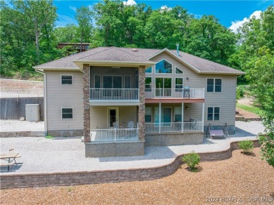 The craftmanship on this home is absolutely stunning. Offering on Lake Valley Country Club in Missouri - for sale on GolfHomes.com, golf home, golf lot