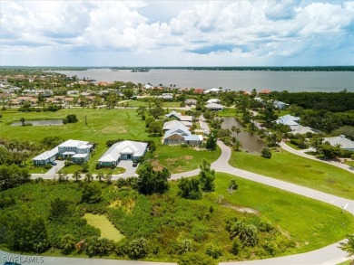 This is your opportunity to live in Marsh Pointe! This over on Riverbend Golf and Country Club in Florida - for sale on GolfHomes.com, golf home, golf lot