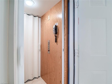 2ND-FLOOR COACH HOME WITH STUNNING LAKE & SUNSET VIEWS!
Price on The Colony Golf and Country Club in Florida - for sale on GolfHomes.com, golf home, golf lot