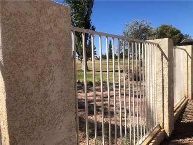 Imagine living on the Valle Vista Golf Course in the great on Valle Vista Golf Course in Arizona - for sale on GolfHomes.com, golf home, golf lot