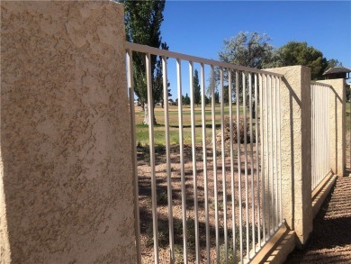 Imagine living on the Valle Vista Golf Course in the great on Valle Vista Golf Course in Arizona - for sale on GolfHomes.com, golf home, golf lot