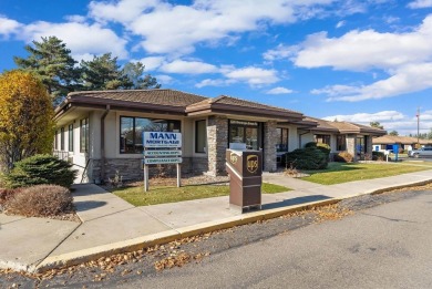 Exceptional professional condominium along the 10th fairway of on Buffalo Hill Golf Club in Montana - for sale on GolfHomes.com, golf home, golf lot