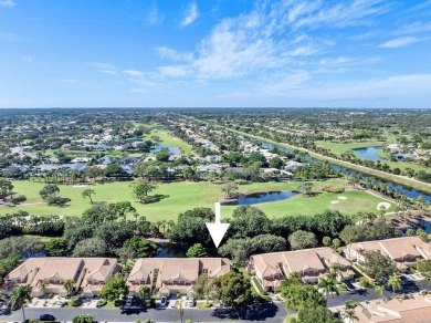 Stunning 3/2  upper corner unit with renovated open kitchen in on Bocaire Country Club in Florida - for sale on GolfHomes.com, golf home, golf lot