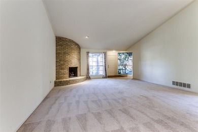 Charming move-in ready duplex in coveted Country Place! 

This on The Country Place in Texas - for sale on GolfHomes.com, golf home, golf lot