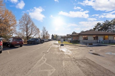 Exceptional professional condominium along the 10th fairway of on Buffalo Hill Golf Club in Montana - for sale on GolfHomes.com, golf home, golf lot