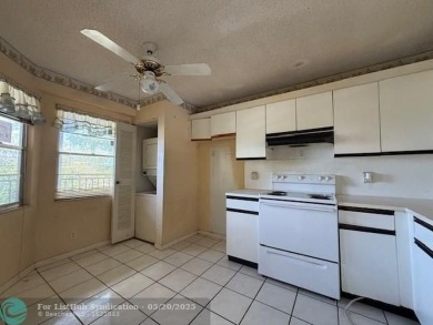 Don't miss this incredible opportunity to own a spacious on Flamingo Lakes Country Club in Florida - for sale on GolfHomes.com, golf home, golf lot