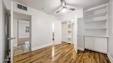 Beautifully updated 3 bed, 2 bath block home with a den on a on Palo Verde Golf Course in Arizona - for sale on GolfHomes.com, golf home, golf lot