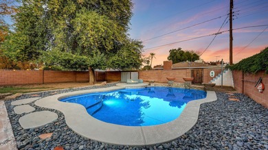 Beautifully updated 3 bed, 2 bath block home with a den on a on Palo Verde Golf Course in Arizona - for sale on GolfHomes.com, golf home, golf lot