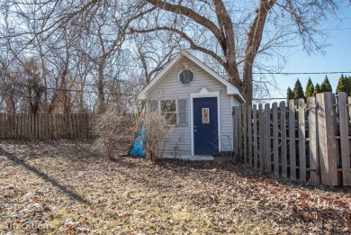 This inviting three bedroom, two and a half bath home is on Downers Grove Golf Club in Illinois - for sale on GolfHomes.com, golf home, golf lot