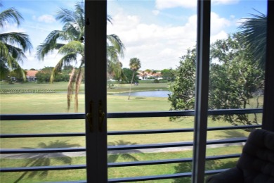 see Matterport Virt tour! Remarkable views to the 17th fairway on Palm-Aire Country Club and Resort - The Oaks in Florida - for sale on GolfHomes.com, golf home, golf lot