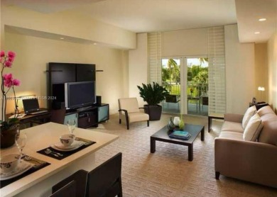 OPPORTUNITY  IN ONE OF THE BEST CONDO HOTEL IN CITY OF DORAL on Jim McLean Signature Course in Florida - for sale on GolfHomes.com, golf home, golf lot