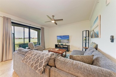 Lakewood National Golf Community - Updated Veranda Home with on Lakewood National Golf Club in Florida - for sale on GolfHomes.com, golf home, golf lot