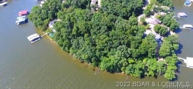 *TWO LOTS COMBINED*....(TOTAL OF 259 LINEAL FEET OF LAKEFRONT) on The Club At Porto Cima in Missouri - for sale on GolfHomes.com, golf home, golf lot