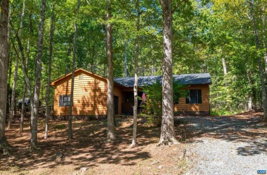 Immaculate, light-filled modern ranch, fully remodeled last year on Lake Monticello Golf Course in Virginia - for sale on GolfHomes.com, golf home, golf lot