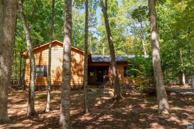 Immaculate, light-filled modern ranch, fully remodeled last year on Lake Monticello Golf Course in Virginia - for sale on GolfHomes.com, golf home, golf lot