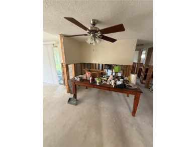 INVESTOR SPECIAL! 2 bedroom, 2 bathroom, 1 car garage home in on Sea Pines Golf Club in Florida - for sale on GolfHomes.com, golf home, golf lot