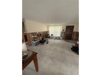 INVESTOR SPECIAL! 2 bedroom, 2 bathroom, 1 car garage home in on Sea Pines Golf Club in Florida - for sale on GolfHomes.com, golf home, golf lot