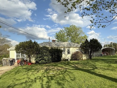 Looking for a Homestead in Charlton? This Ranch style home is on Heritage Country Club in Massachusetts - for sale on GolfHomes.com, golf home, golf lot