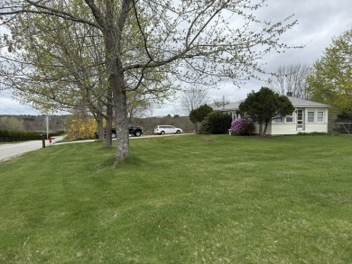 Looking for a Homestead in Charlton? This Ranch style home is on Heritage Country Club in Massachusetts - for sale on GolfHomes.com, golf home, golf lot