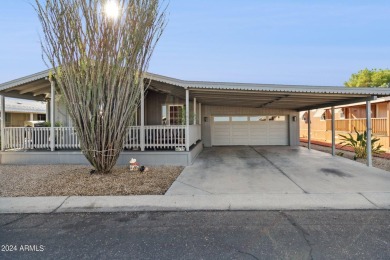 Beautifully remodeled from top to bottom! This home features a on Paradise Peak Golf Course in Arizona - for sale on GolfHomes.com, golf home, golf lot