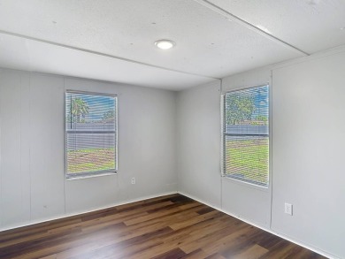 (Ver abajo en espanol)  All Ages Community - Lot rent $850 on Diamond Hill Golf and Country Club in Florida - for sale on GolfHomes.com, golf home, golf lot