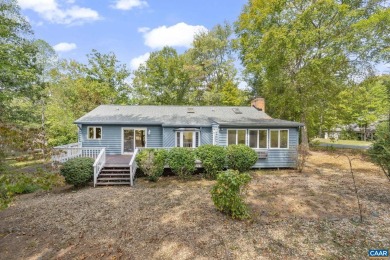 Welcome to this charming 3/2 home tucked away on a quiet on Lake Monticello Golf Course in Virginia - for sale on GolfHomes.com, golf home, golf lot