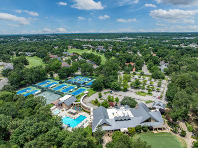Elegant Home in Winsford at Hollytree in Tyler, Texas on Hollytree Country Club in Texas - for sale on GolfHomes.com, golf home, golf lot