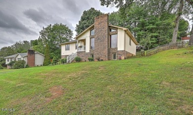 Welcome to this spacious 3-bedroom, 3-bath home, perfect for on Country Club of Bristol in Tennessee - for sale on GolfHomes.com, golf home, golf lot