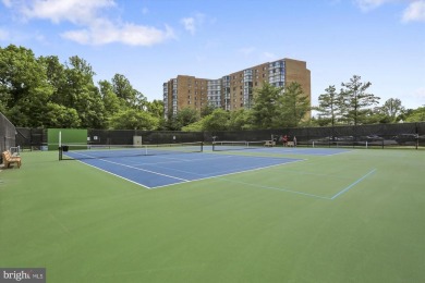 OVER 55 COMMUNITY      ENTER THIS FANTASTIC CONDO.  NEVER ON on Leisure World Golf Club in Maryland - for sale on GolfHomes.com, golf home, golf lot