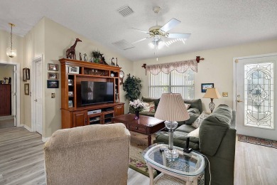 Welcome to this Designer home in The Villages! NO BOND, ROOF on The Links of Spruce Creek in Florida - for sale on GolfHomes.com, golf home, golf lot