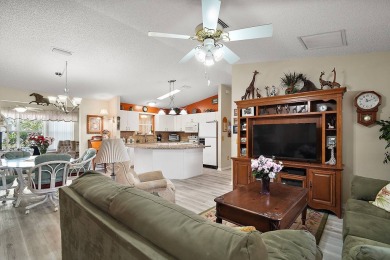 Welcome to this Designer home in The Villages! NO BOND, ROOF on The Links of Spruce Creek in Florida - for sale on GolfHomes.com, golf home, golf lot
