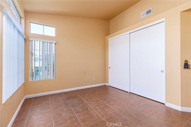 Charming Golf Course Condo in Sun Lakes Country Club - 55+ on Sun Lakes Country Club in California - for sale on GolfHomes.com, golf home, golf lot