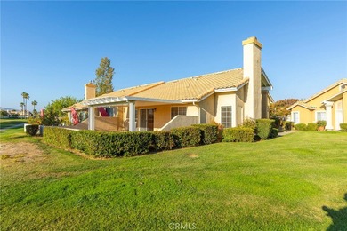 Charming Golf Course Condo in Sun Lakes Country Club - 55+ on Sun Lakes Country Club in California - for sale on GolfHomes.com, golf home, golf lot