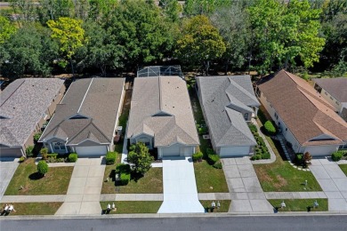 Welcome home to this beautiful sought-after Villla w/ a PRIVATE on Silverthorn Country Club in Florida - for sale on GolfHomes.com, golf home, golf lot