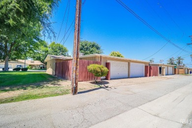 Welcome to Kern city! This 55+ Community is nestled in a park on Sundale Country Club in California - for sale on GolfHomes.com, golf home, golf lot
