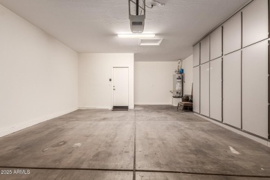 This 2-bedroom, den, 2 bath home is located in the beautiful on Anthem Golf and Country Club  in Arizona - for sale on GolfHomes.com, golf home, golf lot