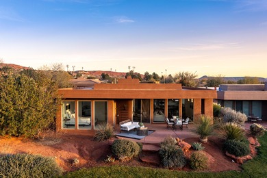 Inside Entrada's Paiute Springs, this fully renovated home on Entrada at Snow Canyon in Utah - for sale on GolfHomes.com, golf home, golf lot