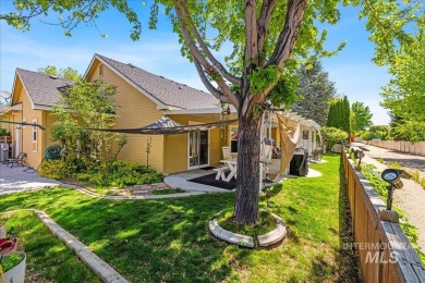 Gorgeous well maintained single level home with Beautiful 8' on Lakeview Golf Club in Idaho - for sale on GolfHomes.com, golf home, golf lot
