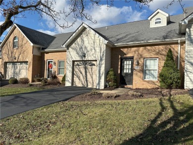 Bright and Spacious Townhome, recently updated with fresh paint on Hickory Heights Golf Club in Pennsylvania - for sale on GolfHomes.com, golf home, golf lot