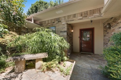 Welcome to this stunning 4-bedroom, 2.5-bathroom residence on Lakeside Village Golf Course in Texas - for sale on GolfHomes.com, golf home, golf lot