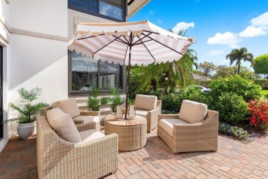 Beautifully renovated 3-bedroom, 2-bath first-floor residence on Quail Ridge Golf Course and Country Club in Florida - for sale on GolfHomes.com, golf home, golf lot