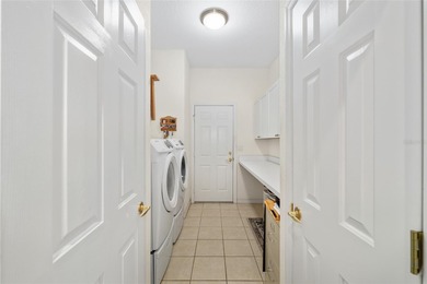 First time on the market! This highly sought-after Johnstown on Eagle Ridge At Spruce Creek Country Club in Florida - for sale on GolfHomes.com, golf home, golf lot