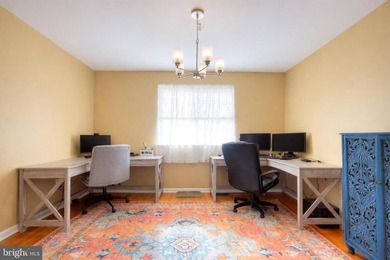 Welcome to 121 Bound Brook Ct in Washington Twp!Don't miss this on Wedgwood Country Club in New Jersey - for sale on GolfHomes.com, golf home, golf lot