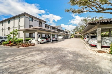 WAY BELOW MARKET VALUE! ANOTHER PRICE IMPROVEMENT  3/2 is being on The Landings Yacht, Golf and Tennis Club in Florida - for sale on GolfHomes.com, golf home, golf lot