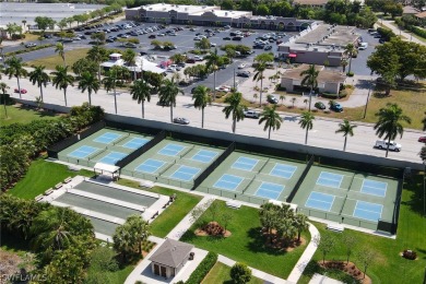 WAY BELOW MARKET VALUE! ANOTHER PRICE IMPROVEMENT  3/2 is being on The Landings Yacht, Golf and Tennis Club in Florida - for sale on GolfHomes.com, golf home, golf lot