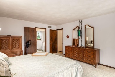 Offered for the first time, this spacious and well-maintained on Muirfield Village Golf Club in Ohio - for sale on GolfHomes.com, golf home, golf lot