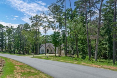 Lakefront lot in Richland Pointe subdivision! This is a very on Reynolds Lake Oconee - The Oconee in Georgia - for sale on GolfHomes.com, golf home, golf lot
