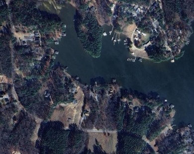 Welcome to your affordable lakefront retreat! This pristine lot on Lake Gaston Golf Club in Virginia - for sale on GolfHomes.com, golf home, golf lot